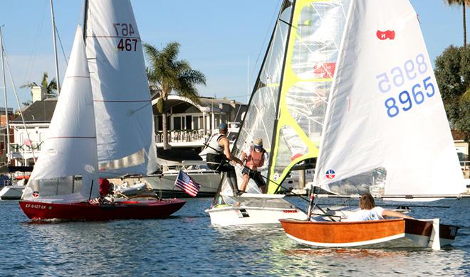The Gibbs' 49er breezes through a pair of rivals © Rich Roberts